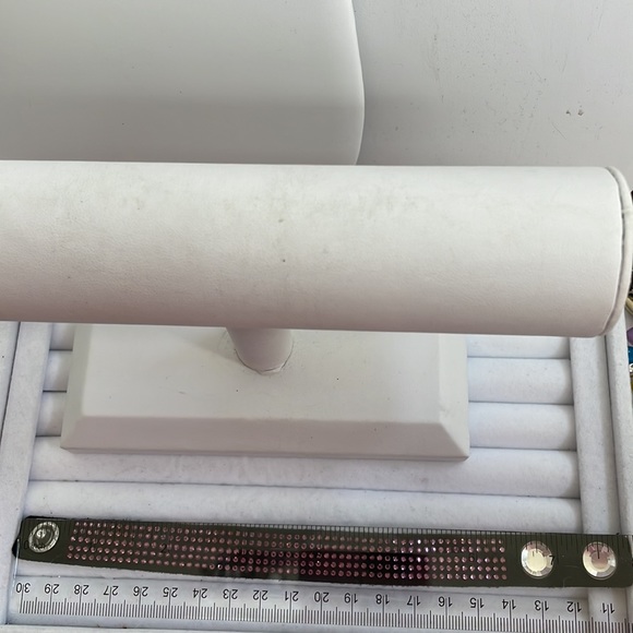 Swarovski Black and Purple Single Slake Bracelet. - Picture 5 of 7